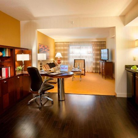 Minneapolis Marriott Northwest Brooklyn Park Extérieur photo