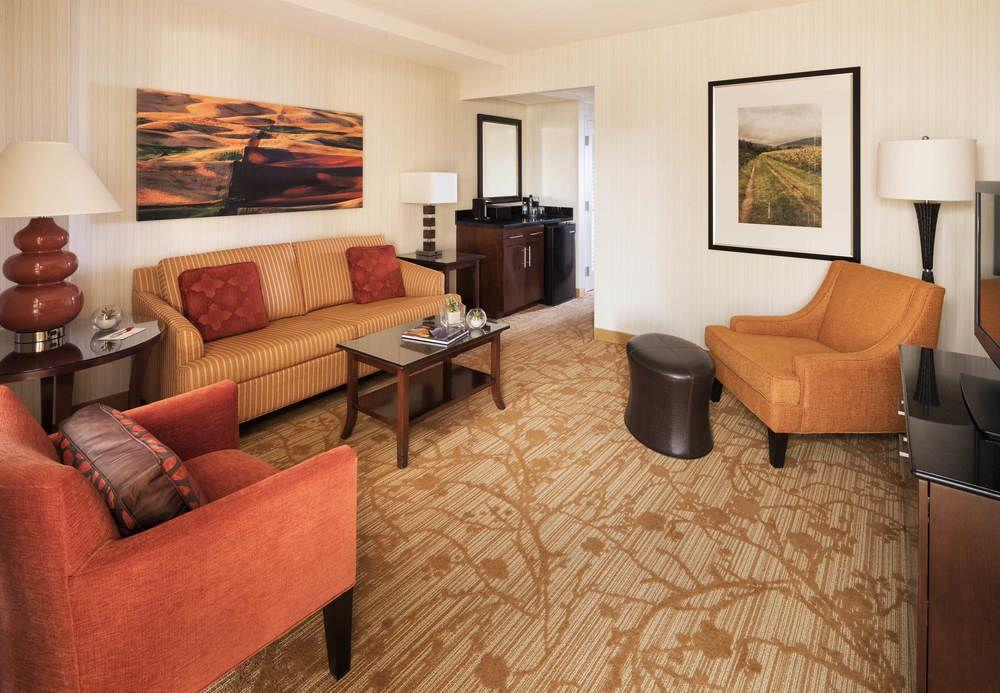 Minneapolis Marriott Northwest Brooklyn Park Extérieur photo