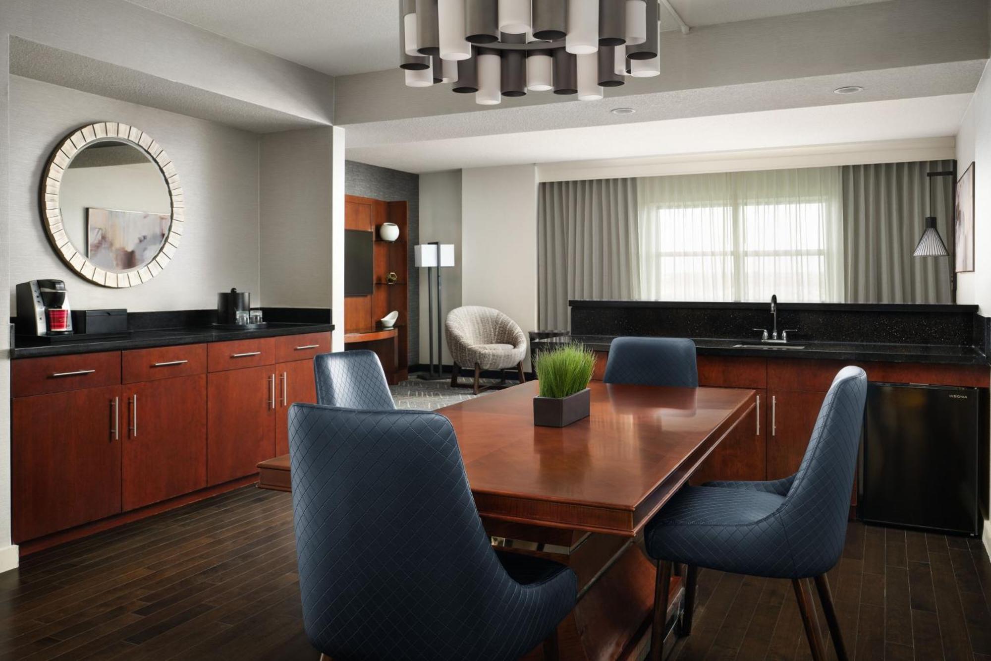 Minneapolis Marriott Northwest Brooklyn Park Extérieur photo