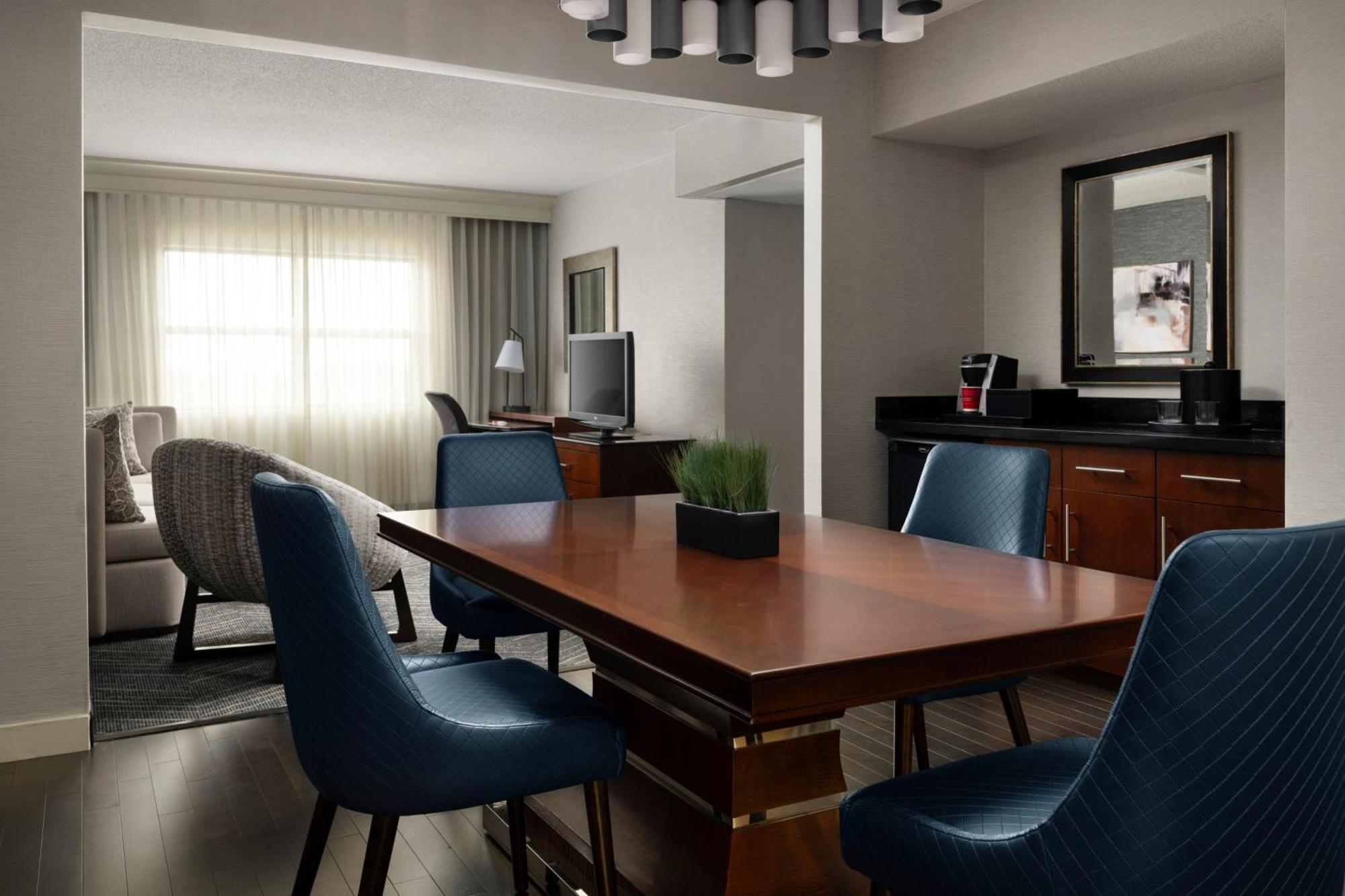 Minneapolis Marriott Northwest Brooklyn Park Extérieur photo